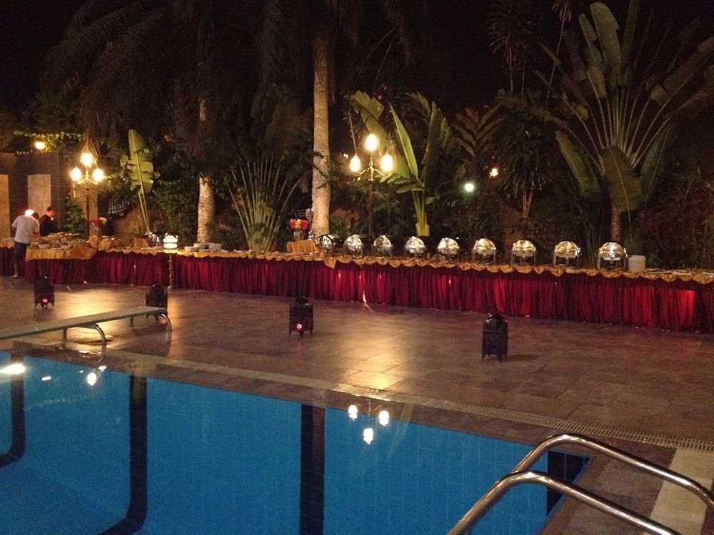 פוינט נואר Atlantic Palace Hotel מראה חיצוני תמונה