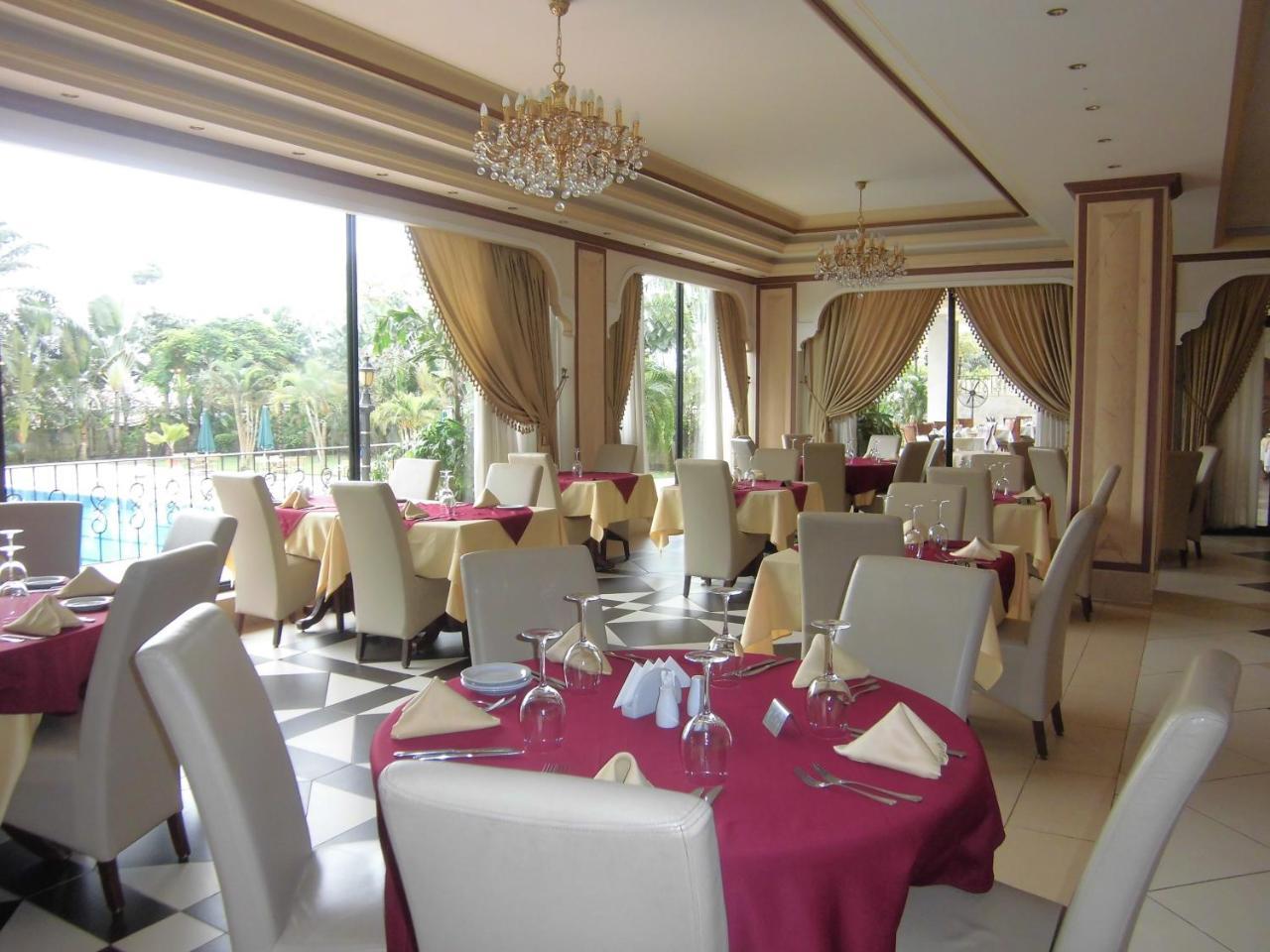 פוינט נואר Atlantic Palace Hotel מראה חיצוני תמונה